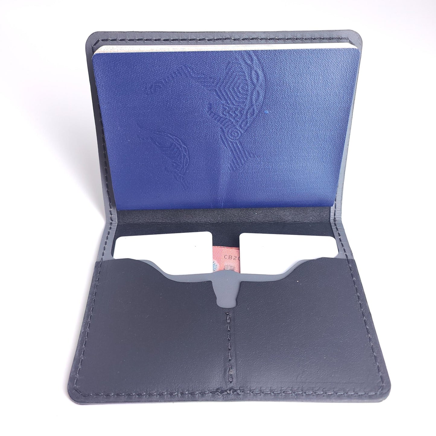 Minimalist Longhorn Passport Wallet Kangaroo Series — leather