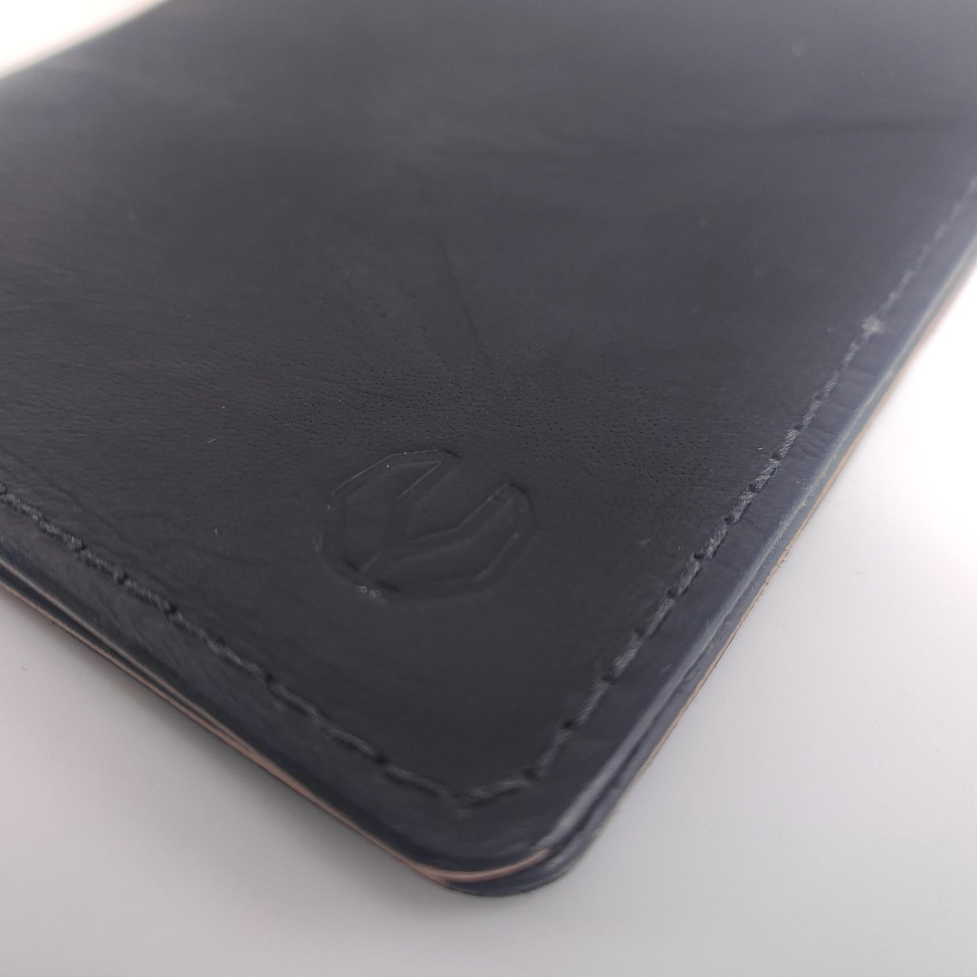 Minimalist Longhorn Passport Wallet Kangaroo Series — leather