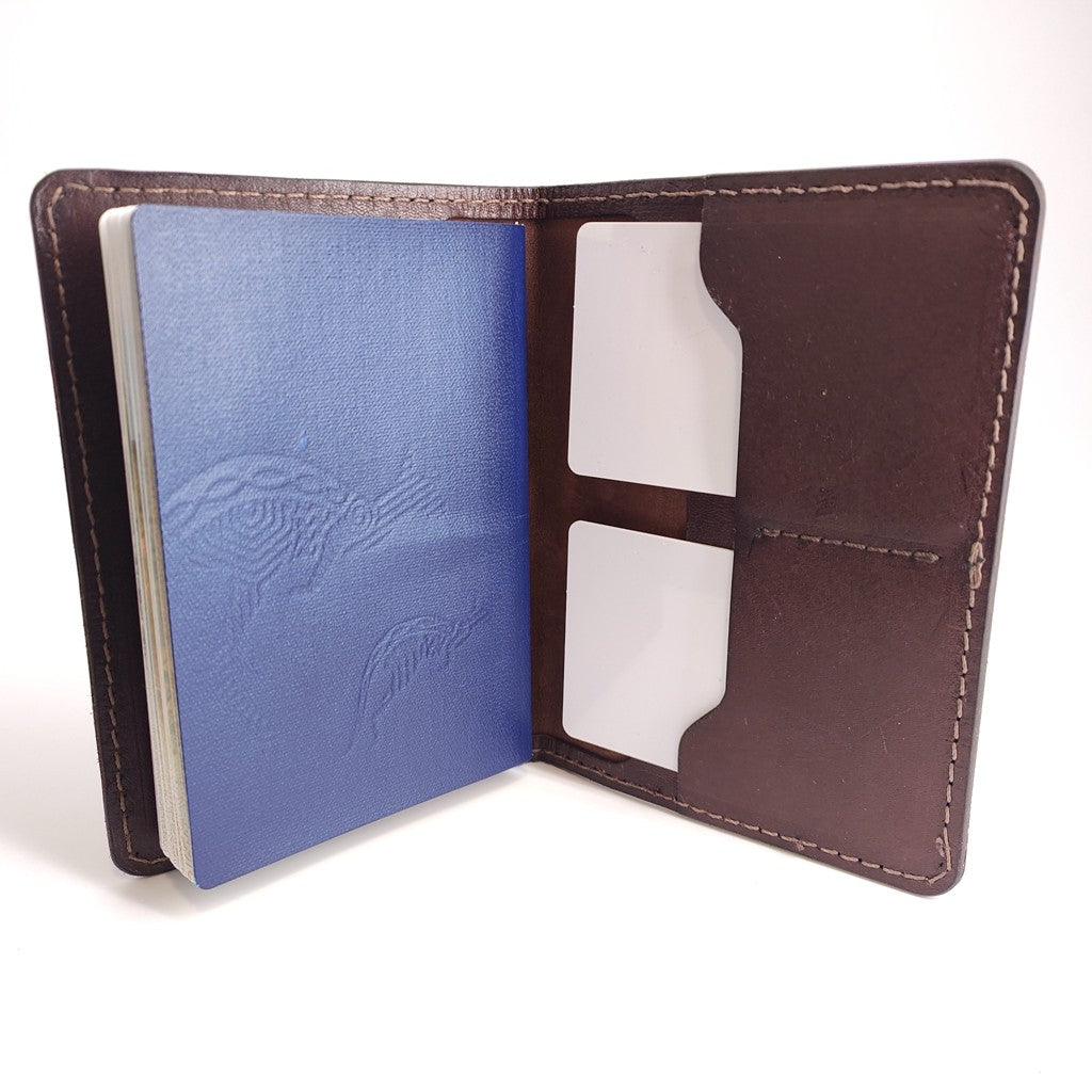Minimalist Passport Wallet Bovine Series — leather